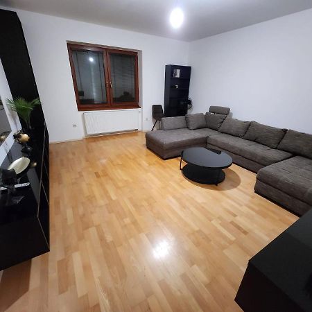 Rg Apartments Šamorín Екстериор снимка